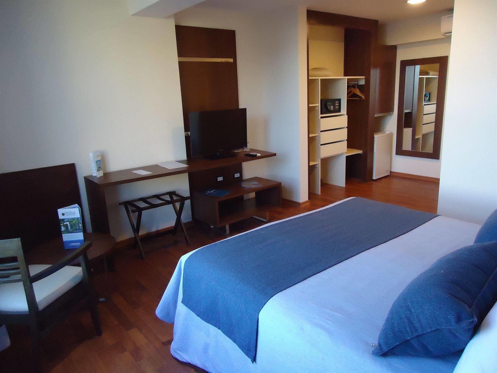 Puerto Amarras Hotel & Suites Санта-Фе Экстерьер фото